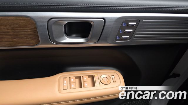 Hyundai Santa Fe (MX5) Gasoline 2.5T 2WD Prestige 2024 — фото 30