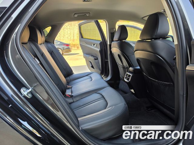 Kia K5 (III) 1.6 Turbo Noblesse 2024 — фото 16