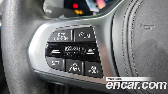 BMW i4 eDrive40 M Sports Pro 2024 — фото 19