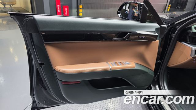 Hyundai Grandeur Hybrid (GN7) Exclusive 2023 — фото 24