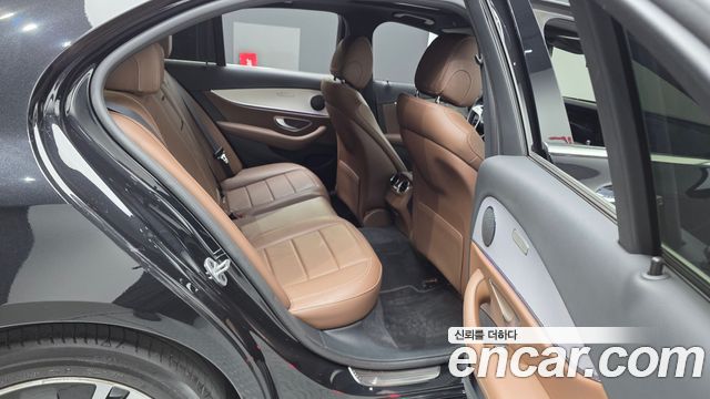 Mercedes-Benz E-Class (W213) E250 Avantgarde 2021 — фото 12