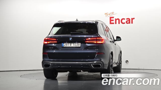 BMW X5 (G05) xDrive 40i M Sport 2021 — фото 4