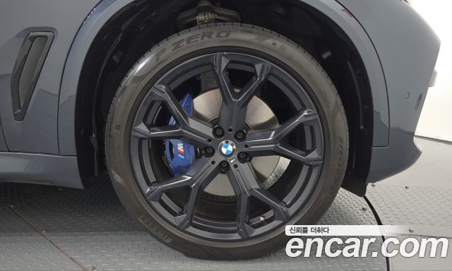 BMW X5 (G05) xDrive 40i M Sport 2021 — фото 27