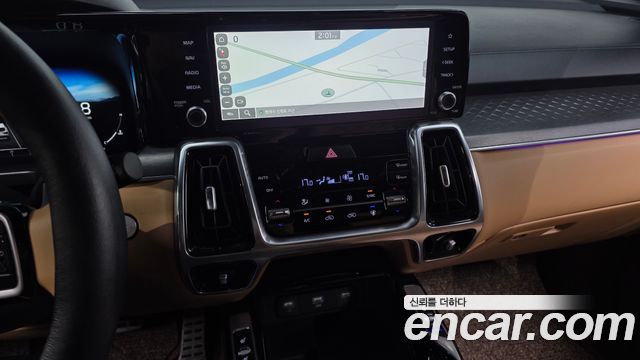 Kia Sorento (IV) Gasoline 2.5T 2WD Signature 2022 — фото 14