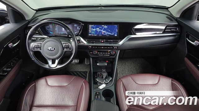 Kia Niro 1.6 HEV Noblesse Special 2020 — фото 7