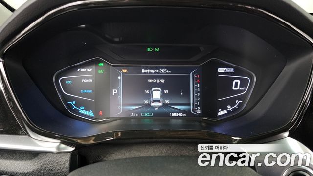 Kia Niro 1.6 HEV Noblesse Special 2020 — фото 8