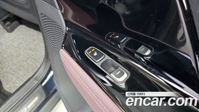 Kia Niro 1.6 HEV Noblesse Special 2020 — фото 21
