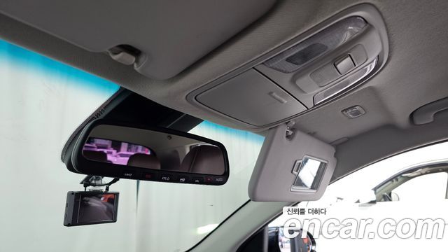 Kia Niro 1.6 HEV Noblesse Special 2020 — фото 22
