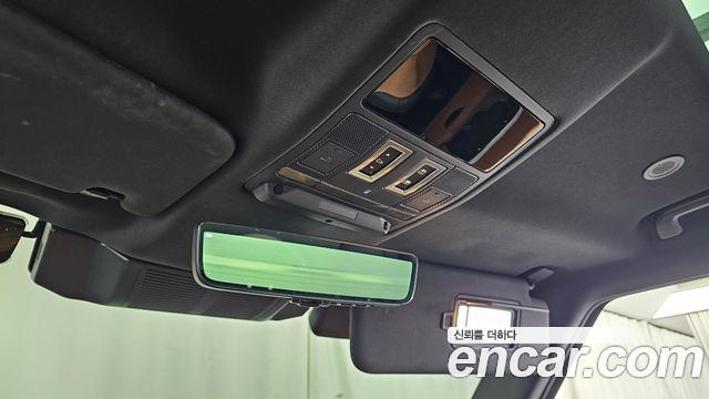 Land Rover Defender (L663) 110 P300 X-Dynamic SE 2024 — фото 28