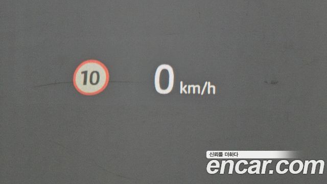 Land Rover Defender (L663) 110 P300 X-Dynamic SE 2024 — фото 31