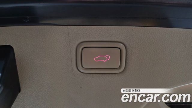 Kia Carnival 9-Seater Noblesse Special 2019 — фото 18