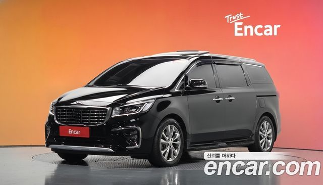 Kia Carnival 9-Seater Noblesse Special