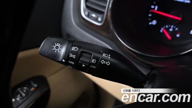 Kia Carnival 9-Seater Noblesse Special 2019 — фото 27