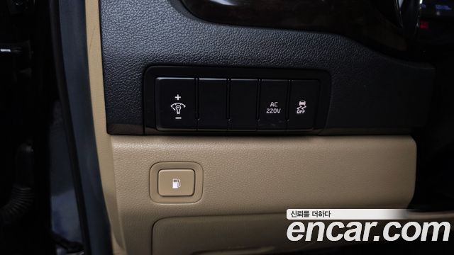 Kia Carnival 9-Seater Noblesse Special 2019 — фото 29