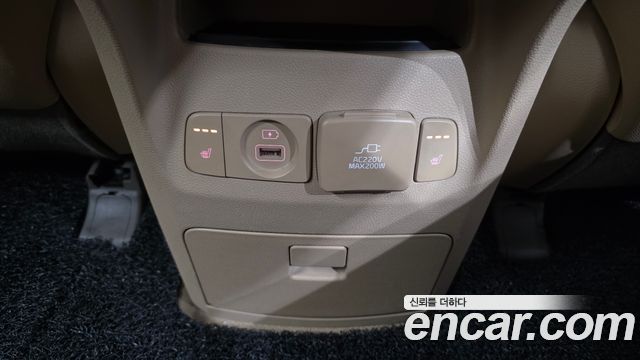 Kia Carnival 9-Seater Noblesse Special 2019 — фото 31