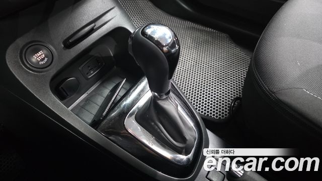 Renault Korea QM3 RE 2015 — фото 9