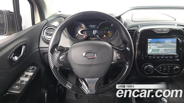 Renault Korea QM3 RE 2015 — фото 13