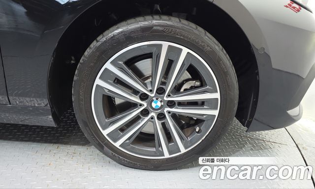 BMW 2 Series Gran Coupe (F44) 220i Advantage 2022 — фото 27