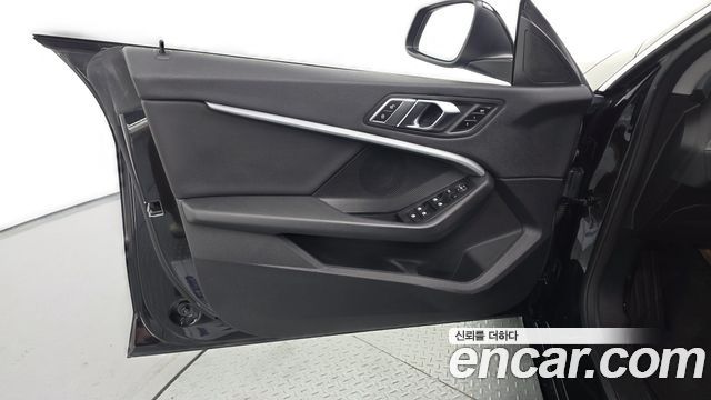 BMW 2 Series Gran Coupe (F44) 220i Advantage 2022 — фото 30