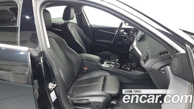 BMW 2 Series Gran Coupe (F44) 220i Advantage 2022 — фото 32