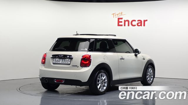 MINI Cooper D HIGH 3rd 2015 — фото 2