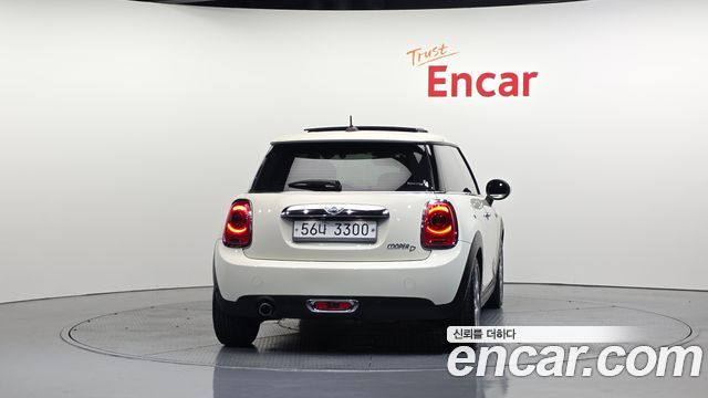 MINI Cooper D HIGH 3rd 2015 — фото 4