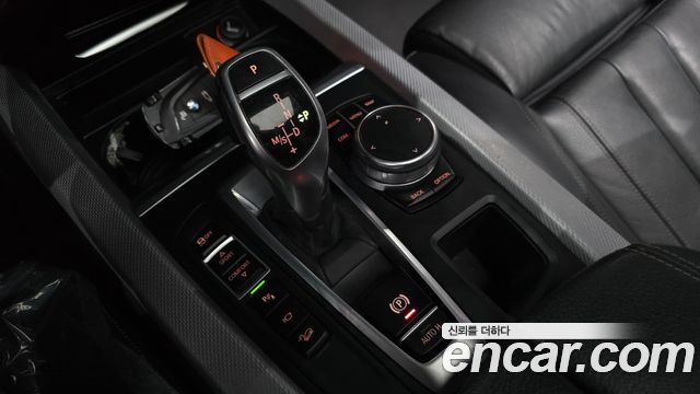 BMW X5 (F15) xDrive 30d M Sport package 2018 — фото 9