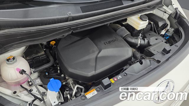 Hyundai Staria Tourer 11-Seater Smart 2023 — фото 6