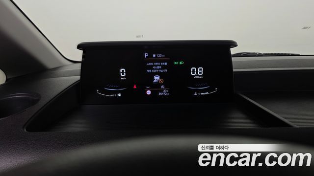 Hyundai Staria Tourer 11-Seater Smart 2023 — фото 8
