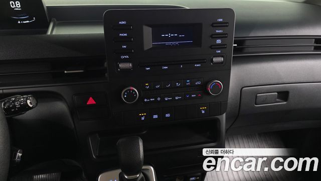 Hyundai Staria Tourer 11-Seater Smart 2023 — фото 14