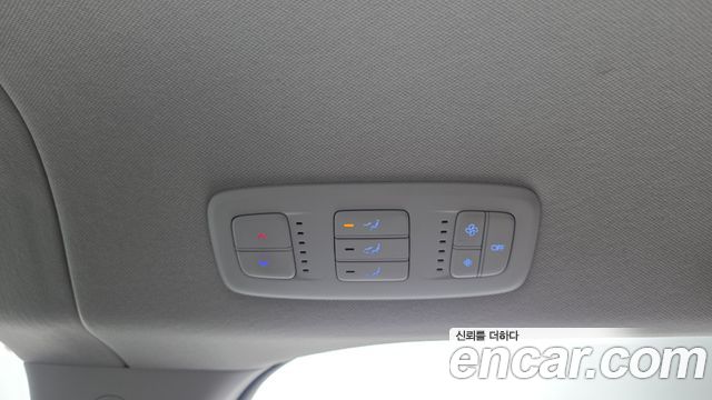Hyundai Staria Tourer 11-Seater Smart 2023 — фото 16