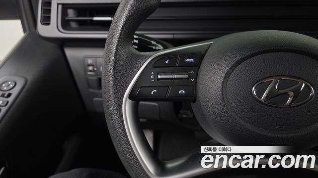Hyundai Staria Tourer 11-Seater Smart 2023 — фото 17