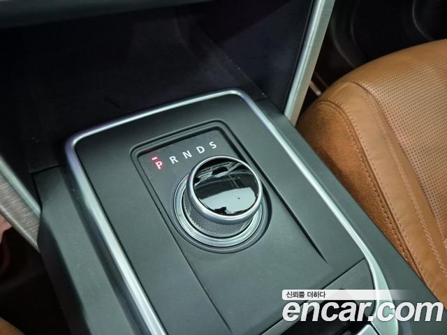 Land Rover Discovery Sport 2.2 SD4 HSE Luxury 2016 — фото 16