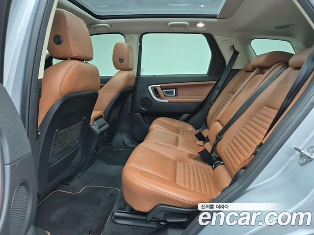 Land Rover Discovery Sport 2.2 SD4 HSE Luxury 2016 — фото 19