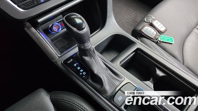 Hyundai Sonata Hybrid (LF) 2.0 HEV Smart 2017 — фото 9
