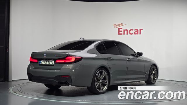 BMW 5 Series (G30) M550i xDrive 2021 — фото 2