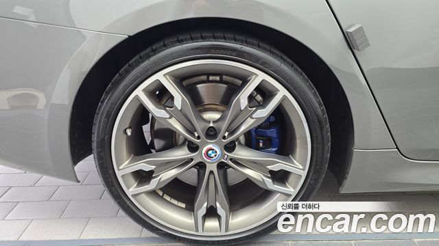 BMW 5 Series (G30) M550i xDrive 2021 — фото 5