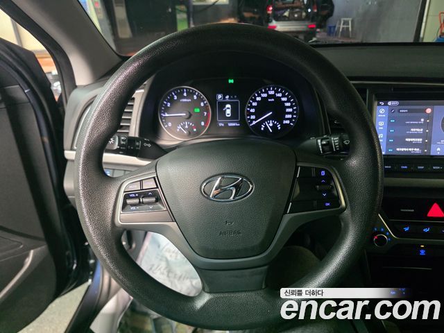 Hyundai Avante (AD) 1.6 GDI Value Plus 2017 — фото 19