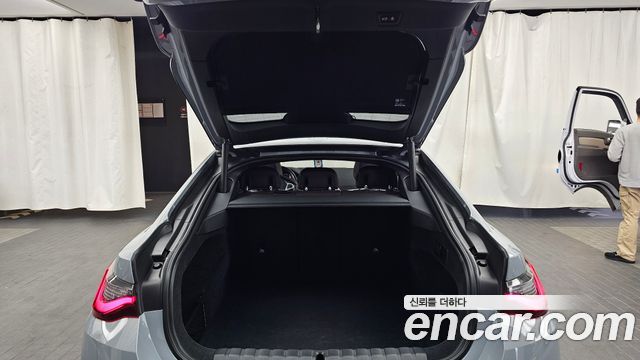 BMW 4 Series (G22) 420i First Edition GranCoupe 2022 — фото 18