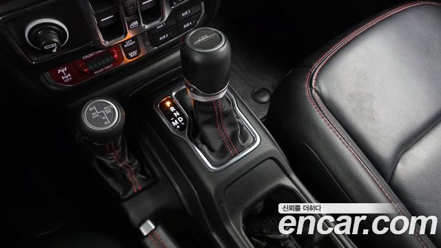 Jeep Gladiator (JT) 3.6 Rubicon 2022 — фото 9
