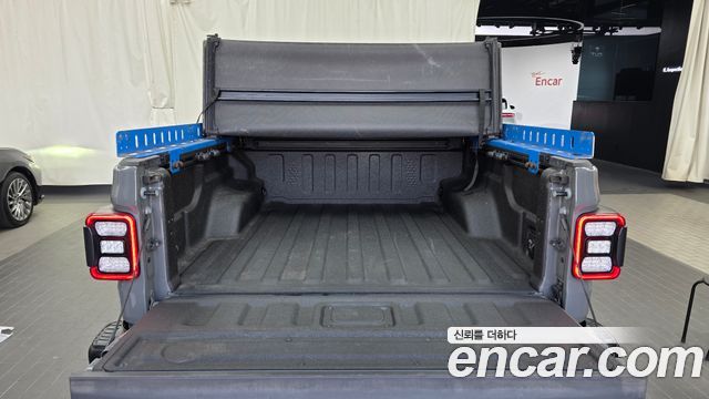 Jeep Gladiator (JT) 3.6 Rubicon 2022 — фото 20