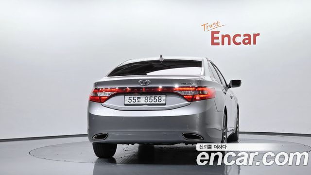 Hyundai Grandeur (HG) HG240 Luxury 2011 — фото 4