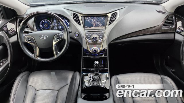 Hyundai Grandeur (HG) HG240 Luxury 2011 — фото 7