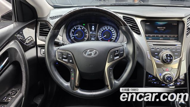 Hyundai Grandeur (HG) HG240 Luxury 2011 — фото 13