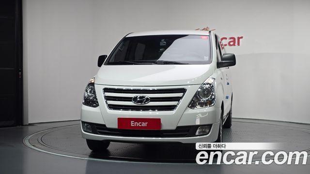 Hyundai Grand Starex 5-Seater VAN Smart 2018 — фото 3