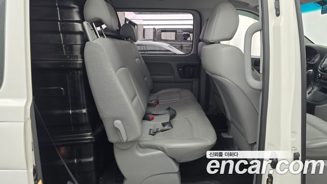 Hyundai Grand Starex 5-Seater VAN Smart 2018 — фото 11