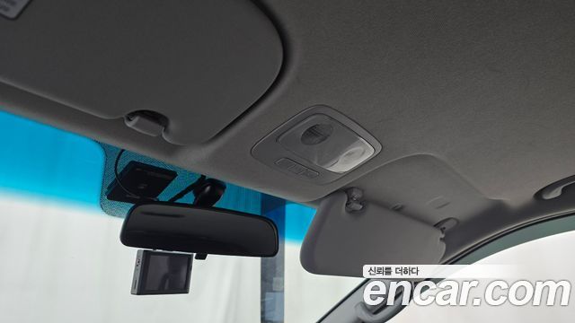 Hyundai Grand Starex 5-Seater VAN Smart 2018 — фото 27