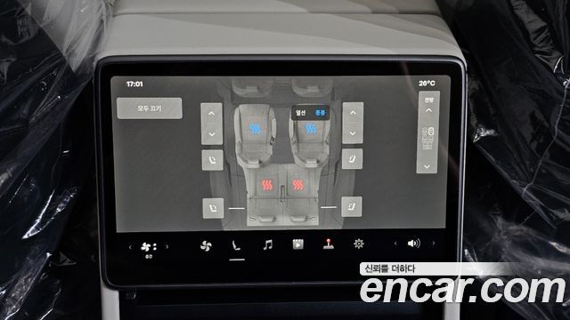 Tesla Model Y L Long Range AWD 2026 — фото 31
