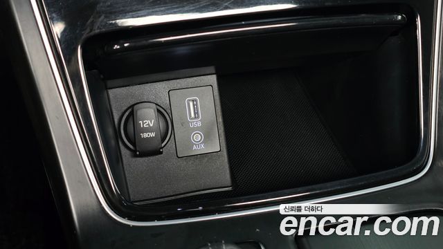 Hyundai Grandeur (IG) 2.4 Premium 2018 — фото 21