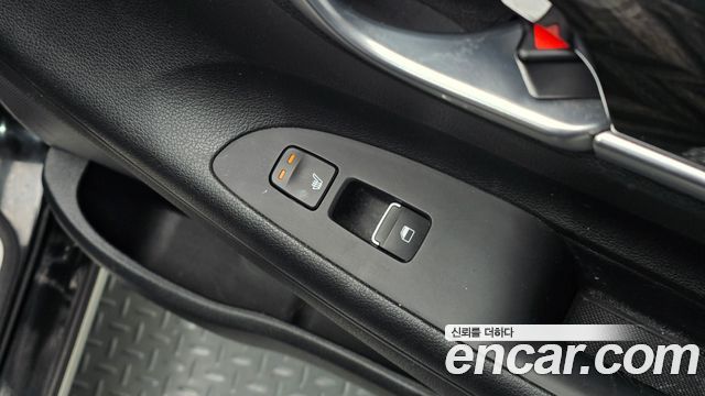 Hyundai Grandeur (IG) 2.4 Premium 2018 — фото 24